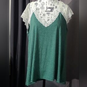 Hello PINK Short Sleeve Shirt With Lace Sleeves Women's Medium Top NWOT